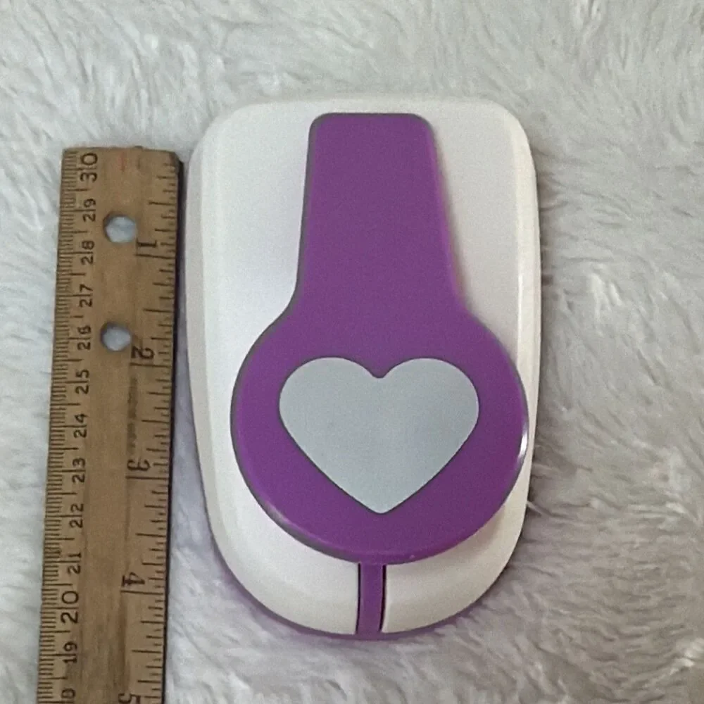 Heart Paper Punch 1.5” Wide Lever Craft Scrapbooking Card Making Purple White